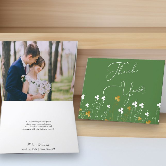 Carte De Remerciements Shamrock Fleur sauvage Vert Mariage Photo (Wedding Photo Thank You Card from my Shamrock Wildflower Collection)