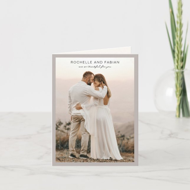 Carte De Remerciements Simple Taupe Photo Mariage élégant (Devant)