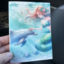 Sirène sous le littoral marin