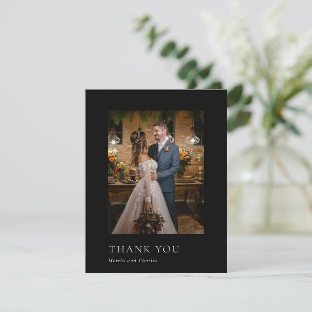 Carte De Remerciements Style Black Photo Mariage moderne (Debout devant)