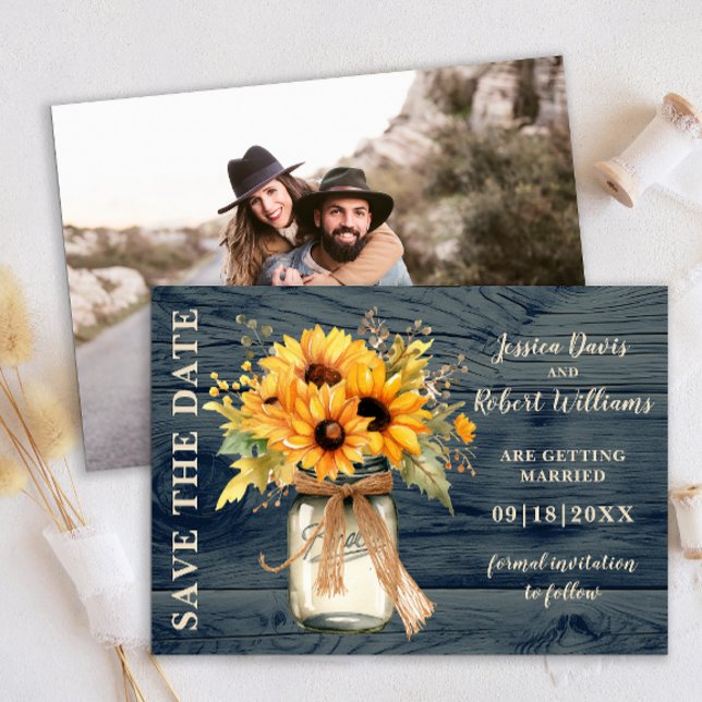 Carte de Remise à Date Rustique Tournesol en Bocal (rustic sunflower string lights save the date photo card)