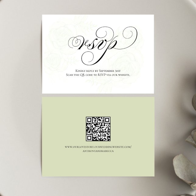 Carte de réponse de mariage avec code QR en écritu (Sage green script RSVP card with QR code for quick and easy wedding responses)