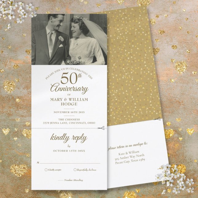 Carte de réponse pour photo de mariage avec confet (50th Anniversary Heart Confetti Wedding Photo RSVP Invitation)