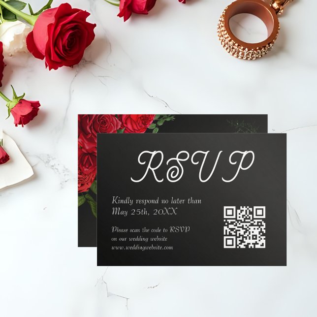 Carte de réponse QR Code pour mariage Rose Élégant (Sleek RSVP card with QR code, black background and rose accents.)
