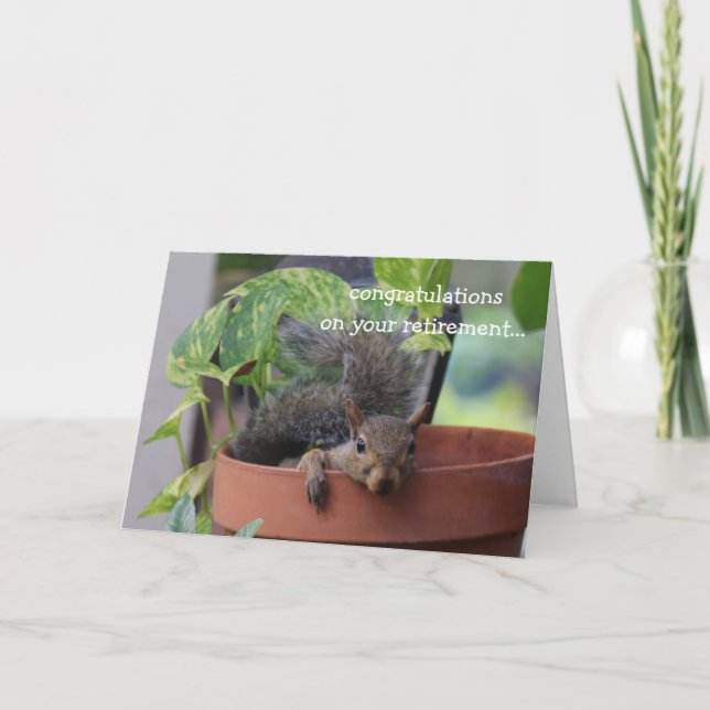 Carte de retraite amusante, Écureuil dans Planter (Devant)