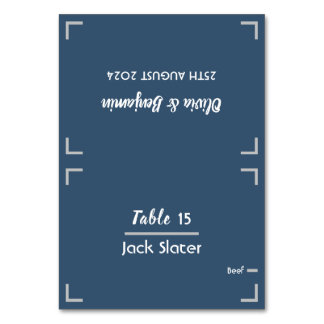 Carte de table de mariage à l'écriture manuscrite