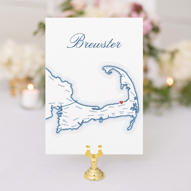 Carte de table de mariage avec carte de Brewster C (Brewster Cape Cod Wedding Table Town Name Cards fully editable with elegant navy blue map)