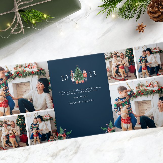 Carte de vacances Blue Photo Triple (2023 Navy Blue Nutcracker Photo Trifold Holiday Card)