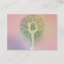 Arbre de yoga d'arc-en-ciel de rose en pastel