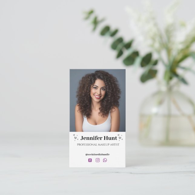 Carte De Visite Artiste de maquillage de médias sociaux minimalist (Debout devant)
