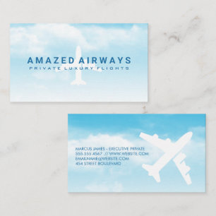 Carte De Visite Avion dans le ciel bleu nuageux