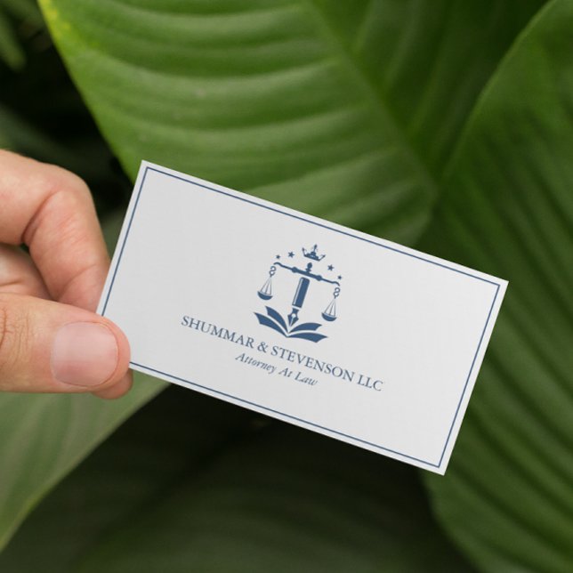 Carte De Visite Avocat À L'Échelle Bleue Simple Et À La Frontière (Créateur téléchargé)