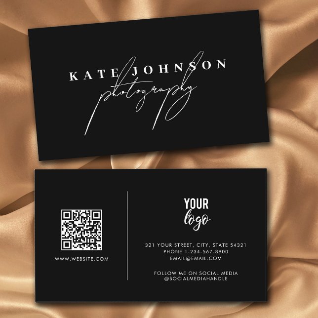 Carte De Visite Black Signature Script QR Code Médias sociaux (Créateur téléchargé)