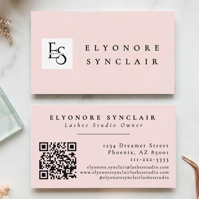 Carte De Visite Blush Pink Script Logo QR Code Lashes (Créateur téléchargé)