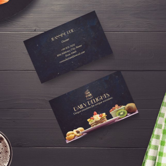 Carte De Visite Boutique de gâteaux | Royal Golden Cake (Créateur téléchargé)