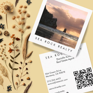 Carte De Visite Carré Agent immobilier unique Rocks Beach Photo QR Code