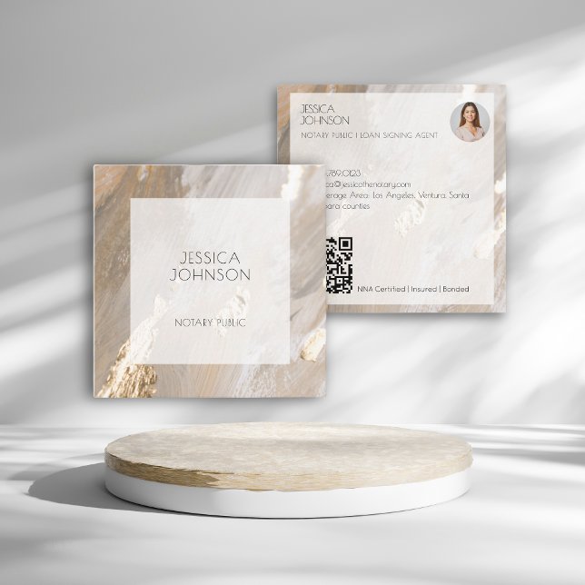 Carte De Visite Carré Elégant Beige Or Aquarelle QR Notaire Public (Créateur téléchargé)