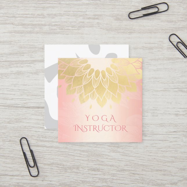 Carte De Visite Carré Méditation YOGA Instructeur Rose chic Gold Mandala (Devant/Arrière en situation)