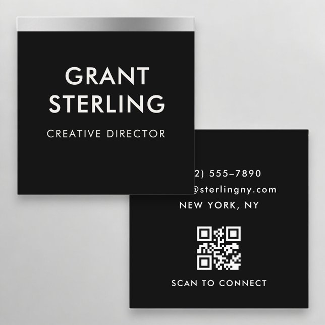 Carte De Visite Carré Minimal Metallic Black Gold QR Code Professional (Créateur téléchargé)
