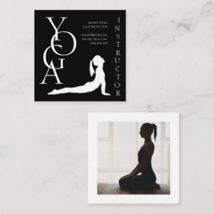 Carte De Visite Carré Photo d'instructeur de yoga noir et blanc moderne
