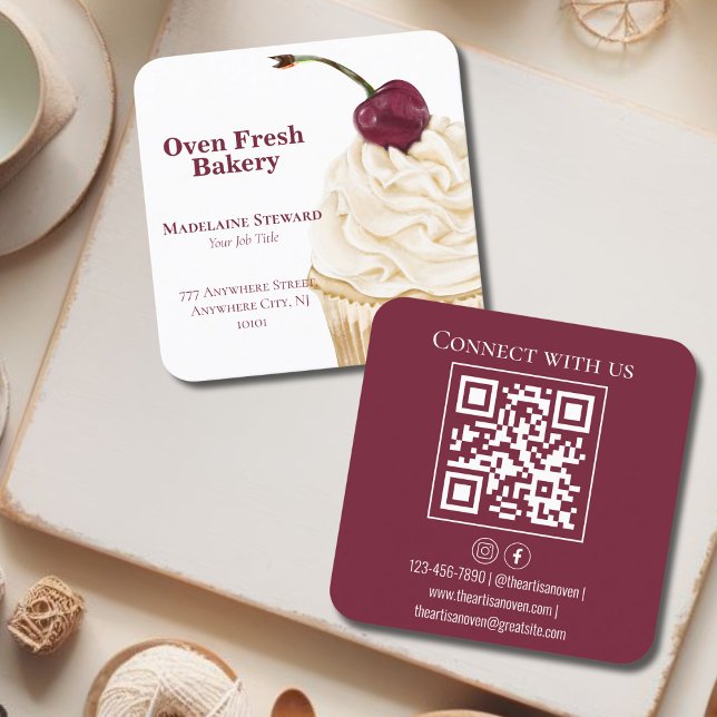 Carte De Visite Carré QR Code Maroon White Cupcake Bakery Carré (Créateur téléchargé)