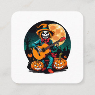 Carte De Visite Carré scarecrow joue de la guitare et célèbre halloween