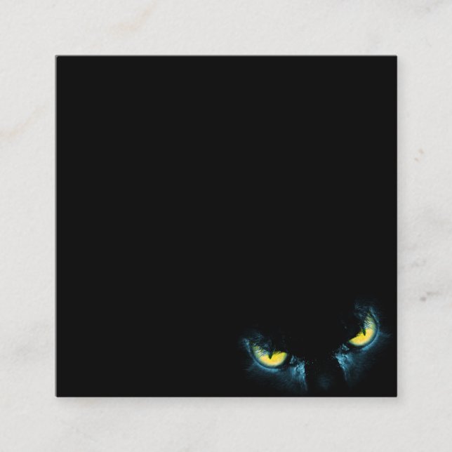 Carte De Visite Carré Un arrière - plan noir regarde un chat effrayant (Devant)