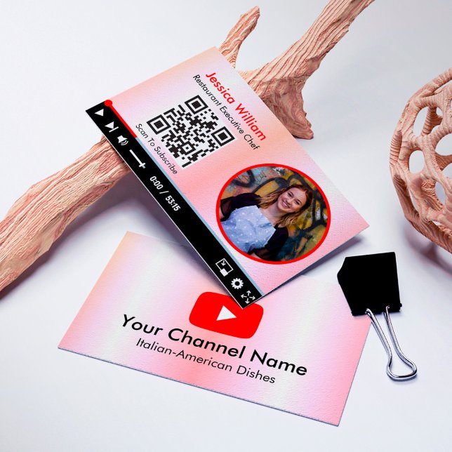 Carte De Visite Chaîne Youtube Vlogger Avec Code QR Gradient Rose (Créateur téléchargé)