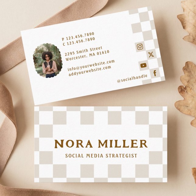 Carte De Visite Chic Retro Checkered Pattern Content Creator Photo (Chic Retro Checkered Pattern Content Creator Photo Business Card)