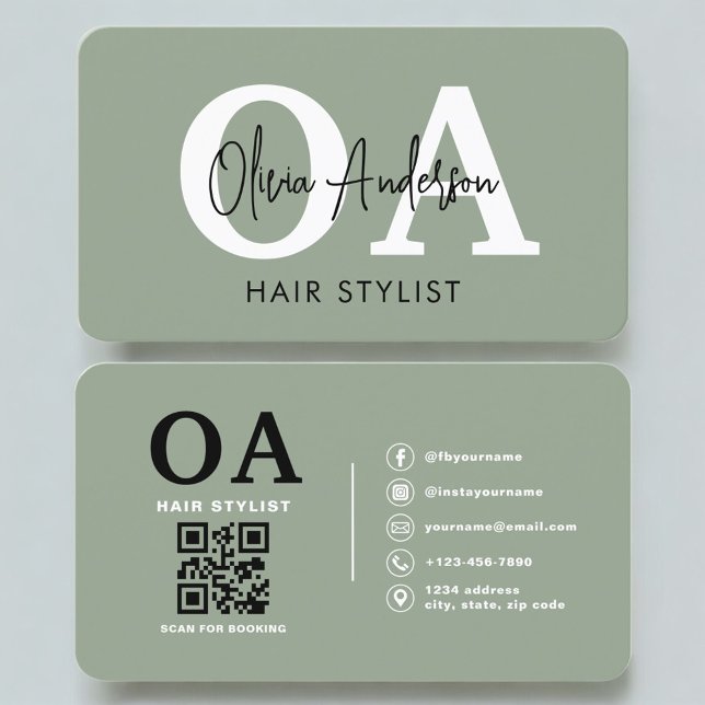 Carte De Visite Code QR de monogramme de coiffeur Vert Sauge (Créateur téléchargé)