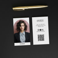 Code QR de photo de portrait moderne styliste
