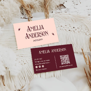Carte De Visite Code QR Élégant Rose Pâle & Bourgogne Rétro