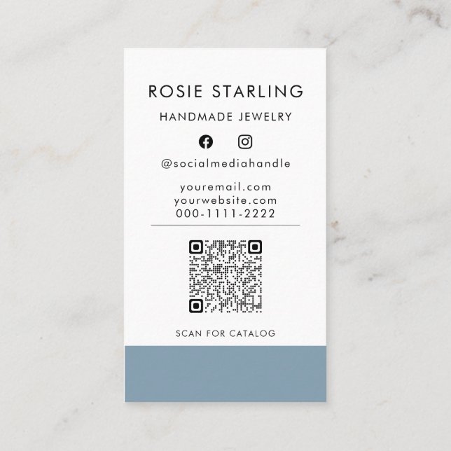 Carte De Visite Code QR Joli script Artisan bleu pâle vertical (Dos)