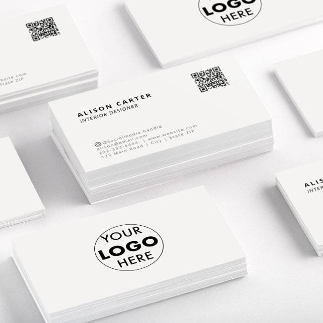 Carte De Visite Code QR | Logo | blanc désactivé | Design moderne (Stacks of off white business cards showing the front of the card with QR code and logo at the back.)