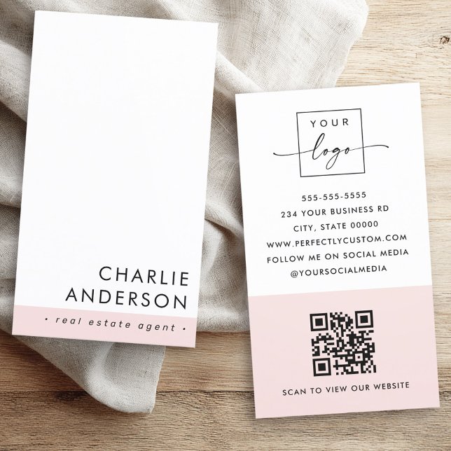 Carte De Visite Code QR minimal moderne blaireau rose blanc vertic (Modern minimal QR code blush pink white vertical Business Card)