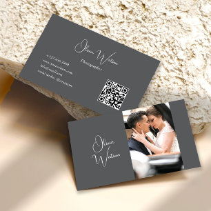 Carte De Visite Code QR Minimaliste Gris Photographe de Script