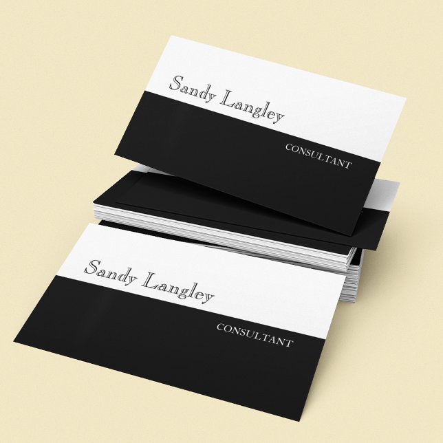 Carte De Visite Code QR noir et blanc minimal sur le dos (Créateur téléchargé)