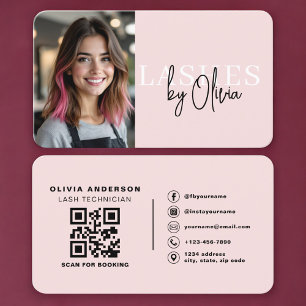 Carte De Visite Code QR photo de technicien de cils rose pastel