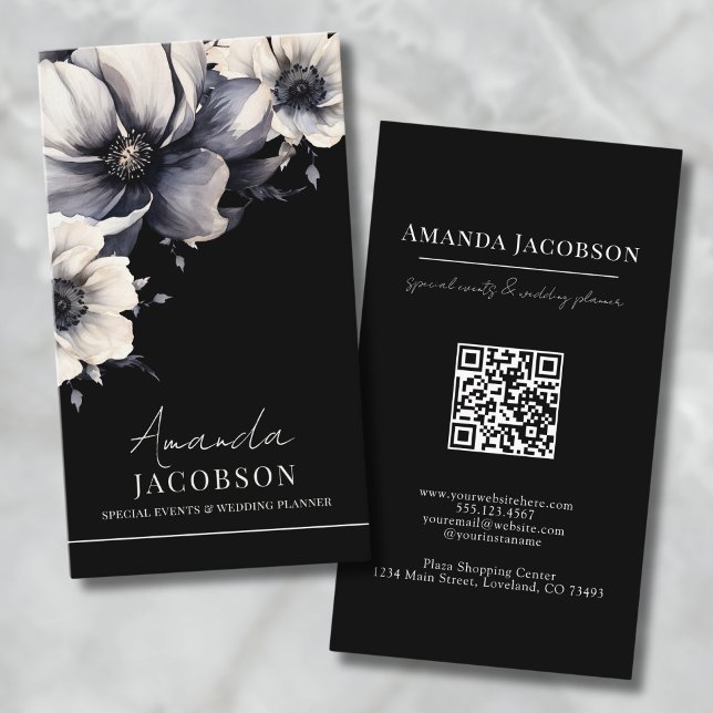 Carte De Visite Code QR vertical noir floral élégant professionnel (Vertical QR Code Black Floral Elegant Professional Business Card)