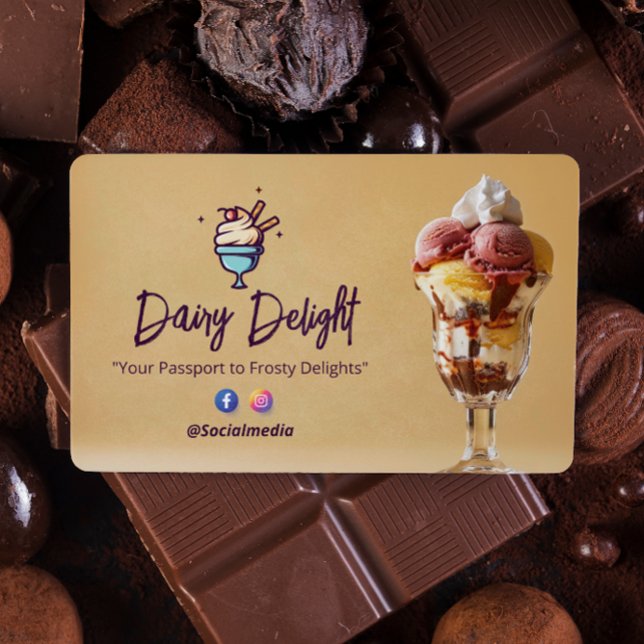 Carte De Visite Commerce de crème glacée | Délicieux Sundae Brown (Créateur téléchargé)