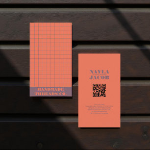 Carte De Visite Corail rouge moderne À damiers Motif QR Code