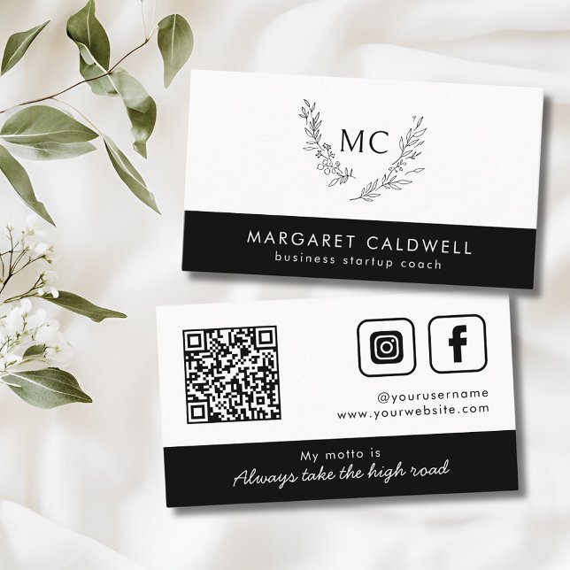 Carte De Visite Couronne de monogramme noir et blanc (Black and White Social Media QR Code Monogram Wreath Business Card)