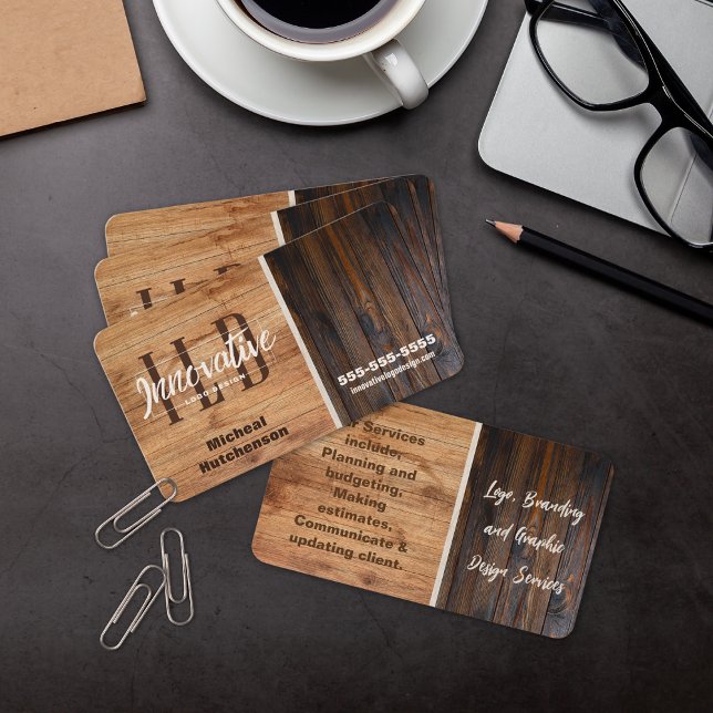 Carte de visite de logo en bois rustique (Créateur téléchargé)