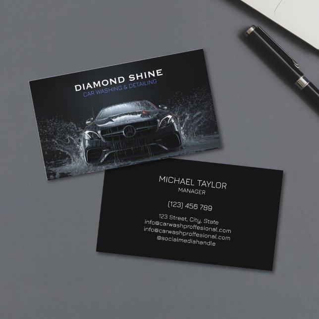 Carte De Visite Détail de la voiture professionnelle moderne netto (modern luxury black sports car in the splash of water and soap foam for car detailing business)