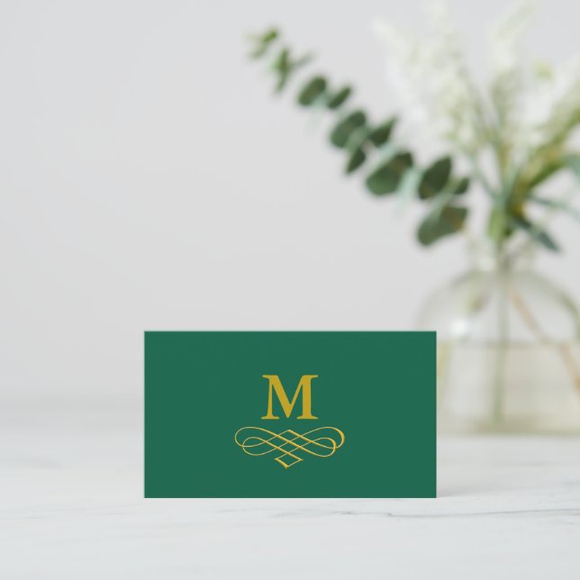 Carte De Visite Elegant Gold Monogram and Calligraphy (Debout devant)