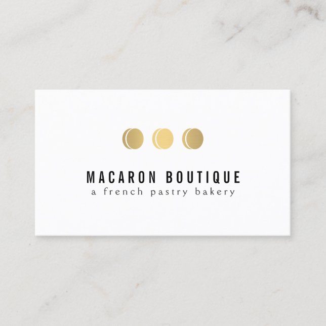 Carte De Visite Élégant logo Gold Macaron Trio en blanc (Devant)