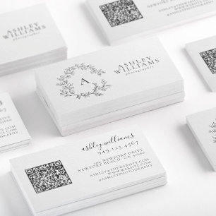 Carte De Visite Élégant Monogramme gris Cimier floral Code QR