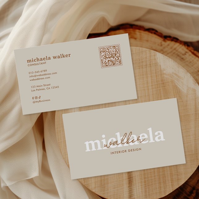 Carte De Visite Elegant Script QR Code & Social Media (Créateur téléchargé)
