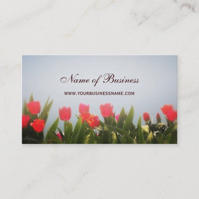 Carte De Visite Élégantes Tulipes Rouges Florales Dans La Mist De  (Devant)