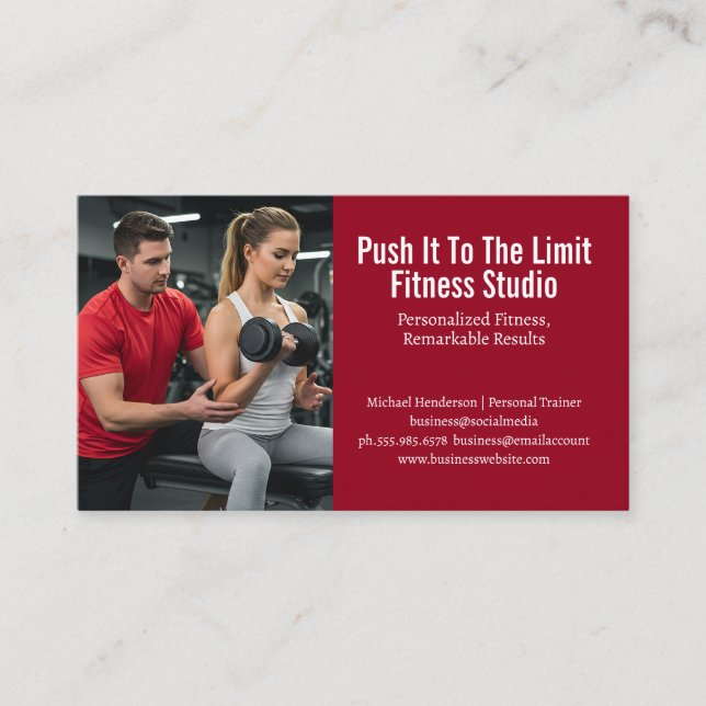 Carte De Visite Entraîneur de fitness aidant un client (Devant)